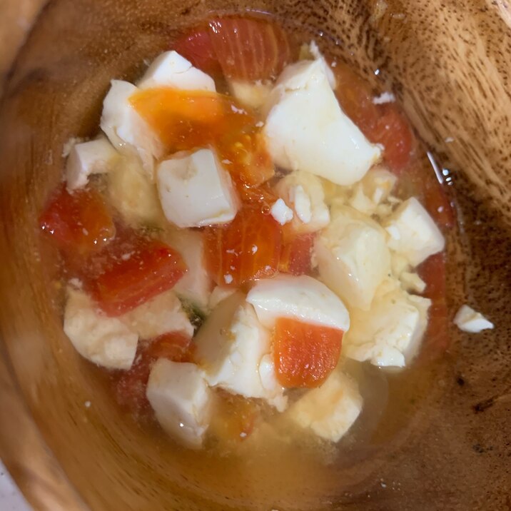 離乳食☆トマトと豆腐の出汁煮